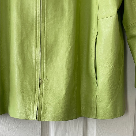 Gallery women’s Light Green Leather Jacket - Picture 5 of 5